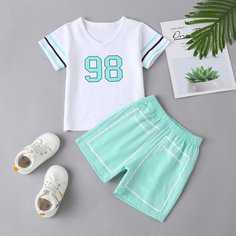 Футболка с принтом цифры и шорты для мальчиков Shein