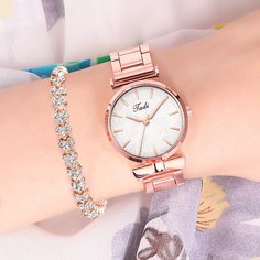 1шт Кварцевые часы и браслет 1шт Shein