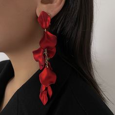 Серьги-подвески с лепестками Shein