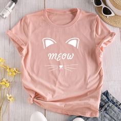 Футболка с текстовым и мультипликационным принтом Shein