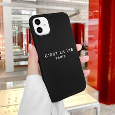 Чехол для iPhone с французским текстовым принтом Shein