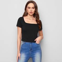 Однотонная футболка с квадратным воротником Shein