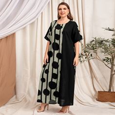 Платье размера плюс в полоску с карманом и геометрическим принтом Shein