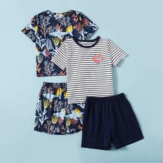 2 футболка и 2 шорты с принтом для мальчиков Shein