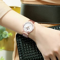 Кварцевые часы со стразами и сетчатым ремешком Shein