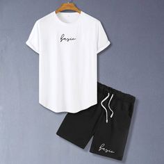 Мужские шорты и футболка с текстовым принтом Shein