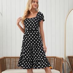 Платье в горошек с поясом и пышным рукавом Shein