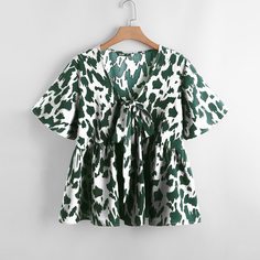 Блузка размера плюс с принтом и узлом Shein