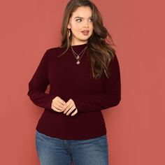 Размер плюс однотонная футболка с вырезом под горло Shein