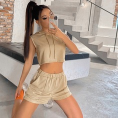 Короткий топ с капюшоном и шорты Shein