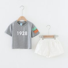 Футболка с текстовым принтом и шорты для девочек Shein