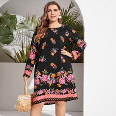 Платье размера плюс с цветочным принтом Shein