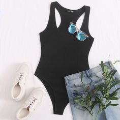 Трикотажное однотонное боди Shein