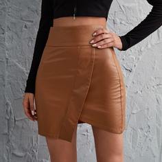 Однотонная асимметричная юбка из искусственной кожи Shein