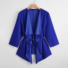 Пальто размера плюс с каскадным воротником и поясом Shein