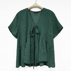 Блузка размера плюс с принтом и узлом Shein