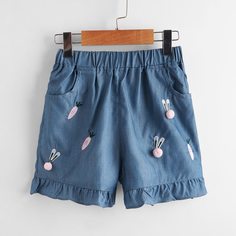 Джинсовые шорты с помпоном и мультипликационной вышивкой для девочек Shein