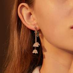 Прозрачные серьги-подвески с цветком Shein