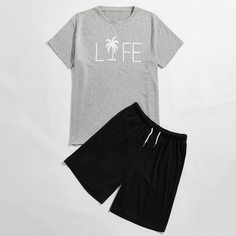 Мужская футболка с текстовым и шорты Shein