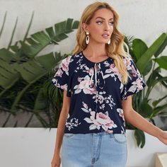 Топ с цветочным принтом и узлом Shein