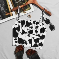 Топ со сборками и коровьим принтом Shein