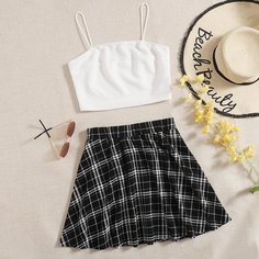 Однотонный короткий топ на бретельках и юбка в клетку Shein