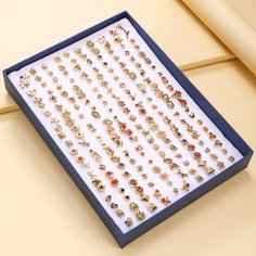 100 пар случайные серьги-гвоздики Shein