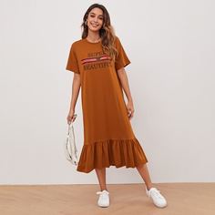 Платье с оригинальным принтом, халтером и оборкой Shein