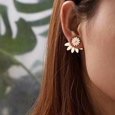 Серьги с декоративной маргаритки 1 пара Shein
