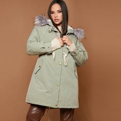 Пальто на кулиске с плюшевой подкладкой, капюшоном и искусственным мехом Shein