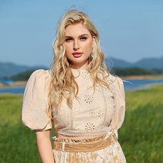 Контрастные кружева Одноцветный Бохо Блузы размер плюс Shein