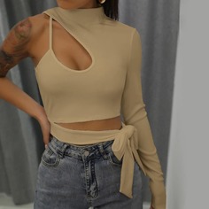 Кроп топ с узлом и разрезом Shein