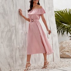 Платье с открытыми плечами и поясом Shein