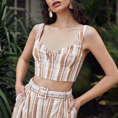 Короткий топ в полоску Shein