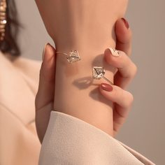 Браслет-манжета со стразами Shein