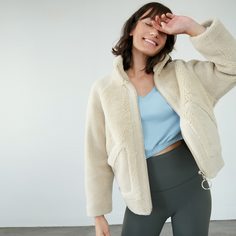 Плюшевая куртка на молнии Shein