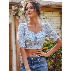 Короткая блуза с цветочным принтом Shein