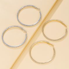 2 пары серьги-кольца со стразами Shein