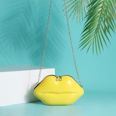 На цепочке Одноцветный Стильный Сумка через плечо Shein