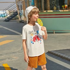 Шорты и футболка с текстовым, графическим принтом для мальчиков Shein