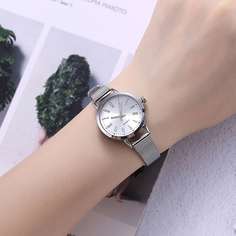 Круглые стрелочные кварцевые часы Shein