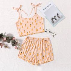 Пижама с принтом клубники Shein