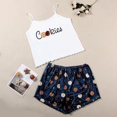 Волнистый край Мультяшный принт милый Пижама размер плюс Shein