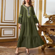 с вышивкой графический принт Скромный Арабские платья Shein