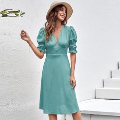 Платье с оборкой и пуговицами Shein