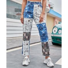 Прямые джинсы с китайским иероглифом Shein
