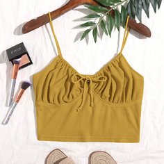 Укороченный трикотажный топ со шнуровкой и плиссировкой на груди Shein