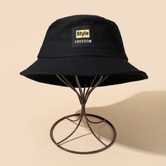 Шляпа с текстовой заплатой Shein