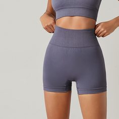 Одноцветный Спортивные шорты Shein