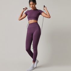 Короткие спортивные леггинсы с широкой полосой талии Shein